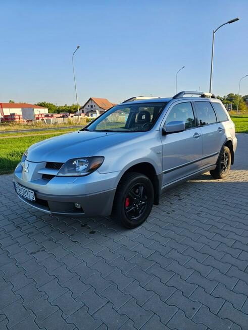 Mitsubishi Outlander naped 4x4 - 2.0 benzyna - zadbany Głogów - zdjęcie 1