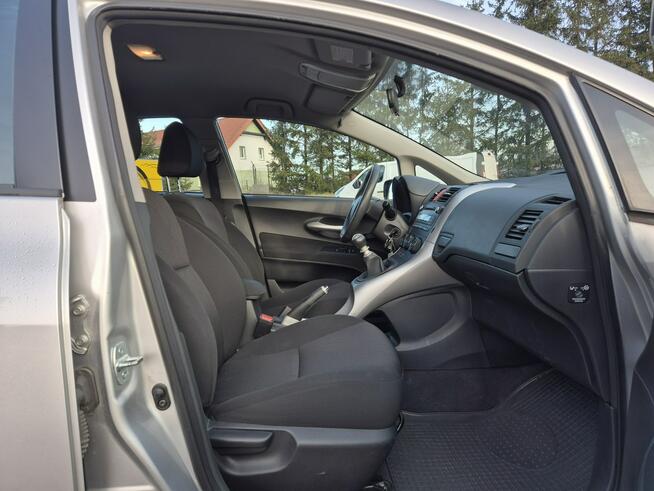 Toyota Auris Giżycko - zdjęcie 11