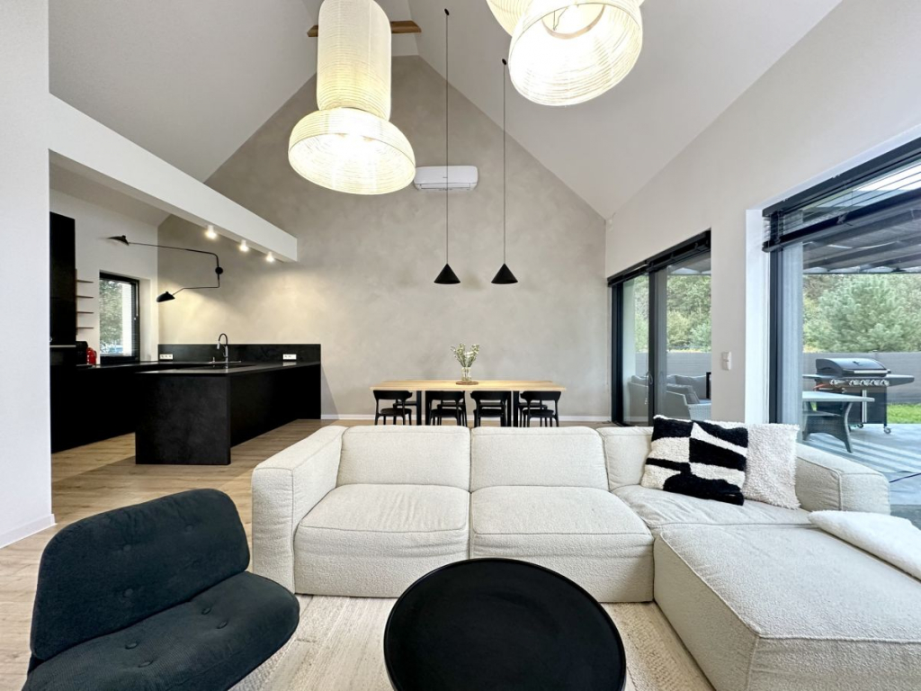 Nowoczesny dom z widokiem na las – wysoki standard Radzewice - zdjęcie 7