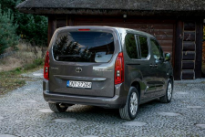 Long 1.2 Family / Serwisowany ASO Toyota / Salon Polska / Bezwypadek Ropczyce - zdjęcie 4