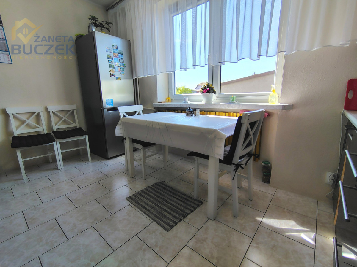 Duży dom z potencjałem na sprzedaż Iłów - zdjęcie 10