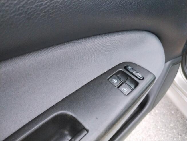 Skoda Octavia I 2007 1.9 TDI Mniów - zdjęcie 8