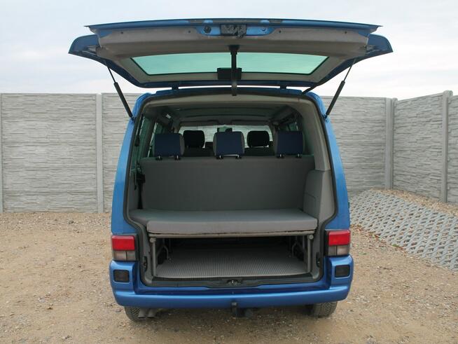 VW T4 Multivan 2.5 TDI 151 KM Klimatronik STOLIK Lodówka ŁÓŻKO 7 Osób Zielenin - zdjęcie 11