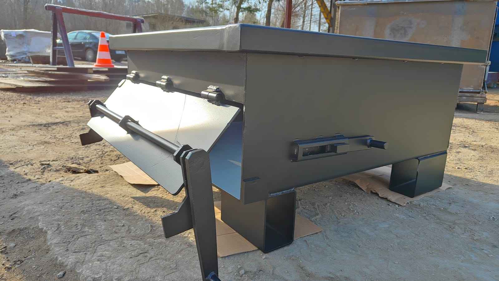 Pojemnik na zendre 250 L Bartków - zdjęcie 8