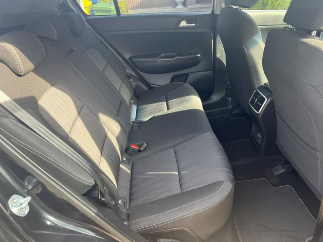Kia Sportage 1.6 GDI 2WD Black Edition Pęgów - zdjęcie 8