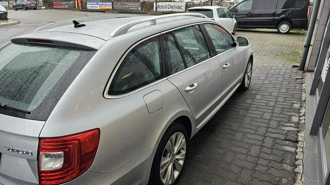 Škoda Superb Warszawa - zdjęcie 6