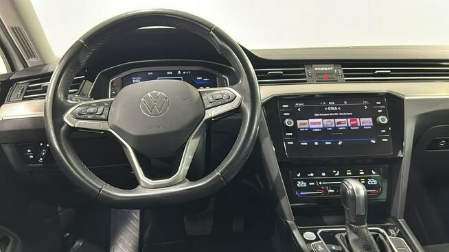 Volkswagen Passat 2.0 TSI Elegance DSG sedan Warszawa - zdjęcie 9