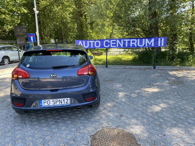 Kia Cee'd benzyna I rej. 2017 przebieg 57500 km Kobylnica - zdjęcie 6