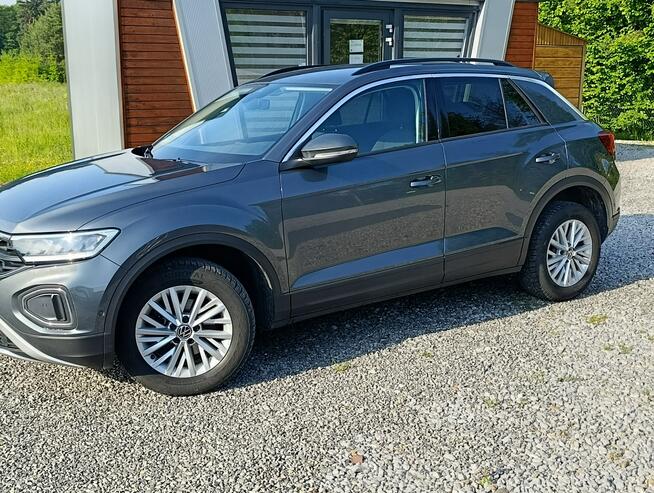 Volkswagen T-Roc Serwisowany ,Bezwypadkowy  ,1.5  stan bdb Dulowa - zdjęcie 4