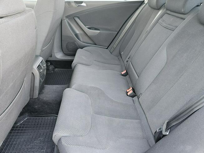 Volkswagen Passat 1,9 tdi Doinwestowany Serwis ! Rybnik - zdjęcie 12