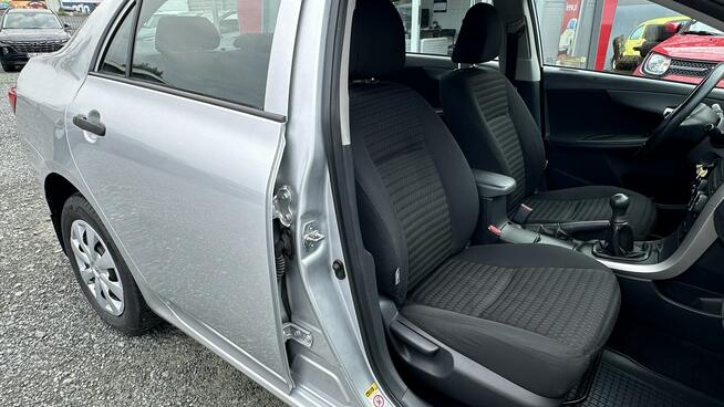 Toyota Corolla Benzyna Zarejestrowany Ubezpieczony Elbląg - zdjęcie 9