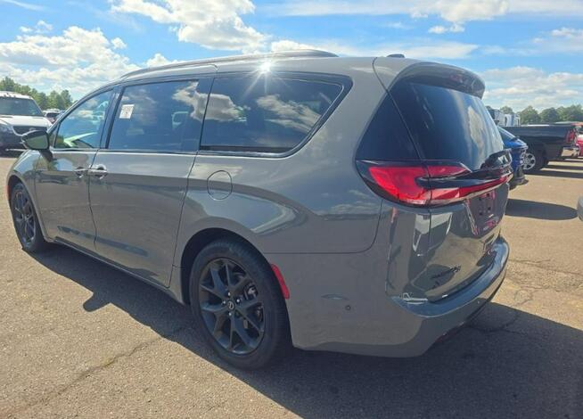 Chrysler Pacifica LIMITED / pakiet S / niski przebieg Tarnów - zdjęcie 5