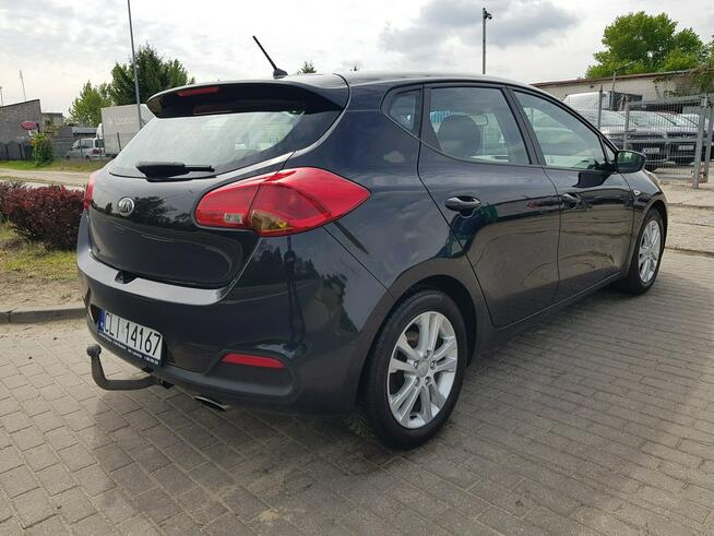 Kia Cee'd 1,4 Benzyna Klima Zarejestrowany Gwarancja Włocławek - zdjęcie 5