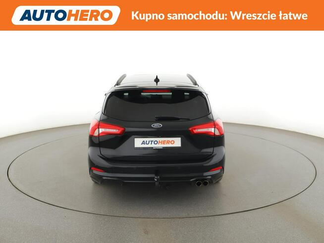 Ford Focus ST-Line kamera navi HUD grzane fotele hak panorama LED Warszawa - zdjęcie 6