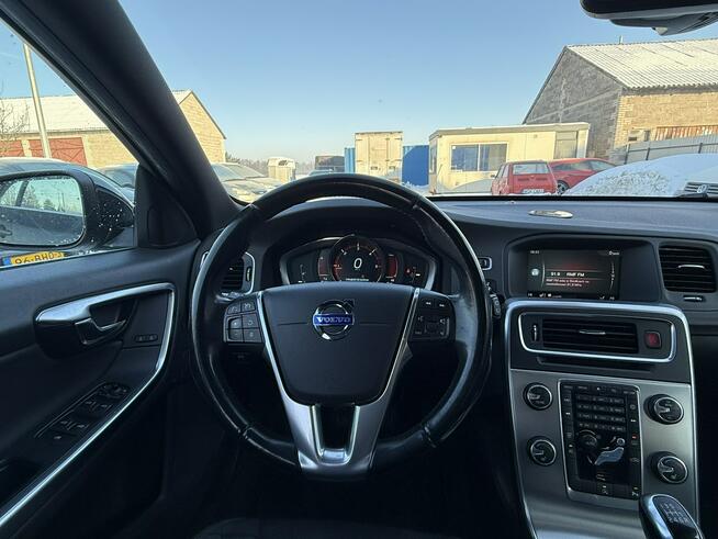 Volvo V60 2.0D4 Lift 2014r Xenon Led Nawigacja Alu Serwis Licznik TFT! Sokołów Podlaski - zdjęcie 8