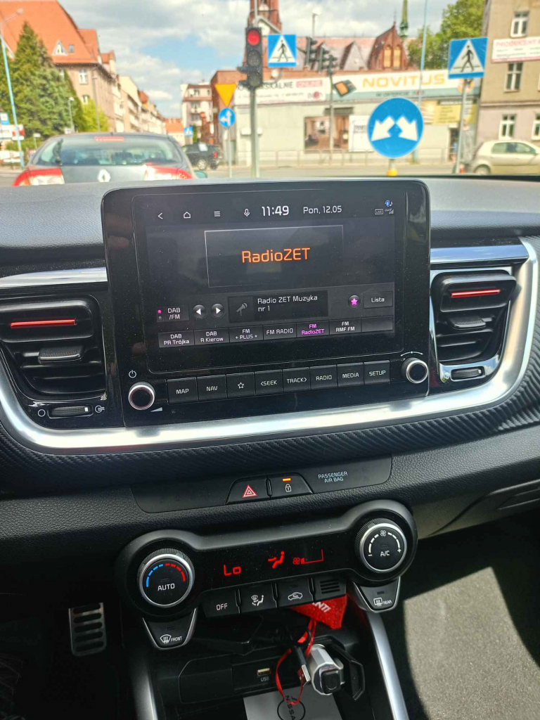 Kia stonic  jak nowy Legnica - zdjęcie 4