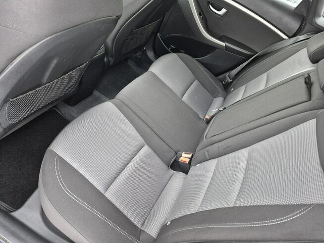 Hyundai i30 1.6 benzyna navi kamera led lift Drelów - zdjęcie 12