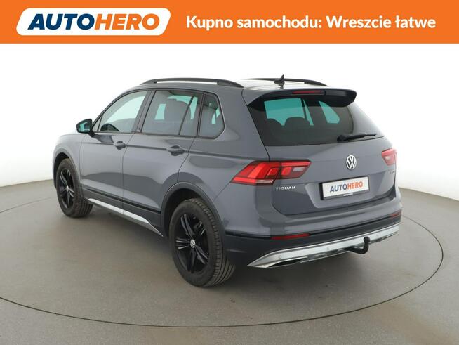 Volkswagen Tiguan 4motion offroad panorama navi kamera dsg virtual acc Warszawa - zdjęcie 4