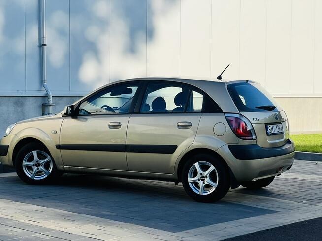 Kia Rio 1.4 Benz. Zadbany Mikołów - zdjęcie 10