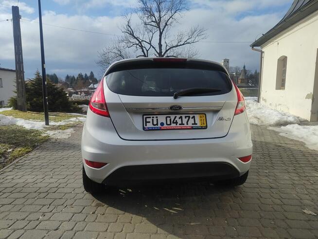 Ford Fiesta 1.4b 2009 Dębica - zdjęcie 4