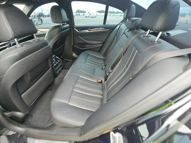 BMW 530 B48 / M-Pakiet / niski przebieg Wrocław - zdjęcie 10