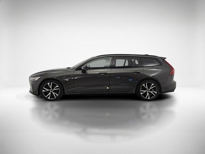 Volvo V60 B4 D Plus Dark aut  ! Z Polskiego Salonu ! Faktura Vat ! Warszawa - zdjęcie 2
