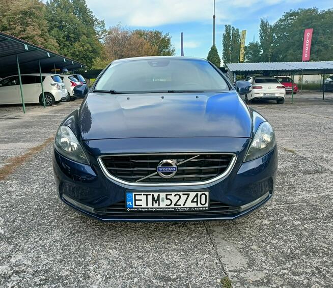 Volvo V40 zadbany, serwisowany, doinwestowany Tomaszów Mazowiecki - zdjęcie 2
