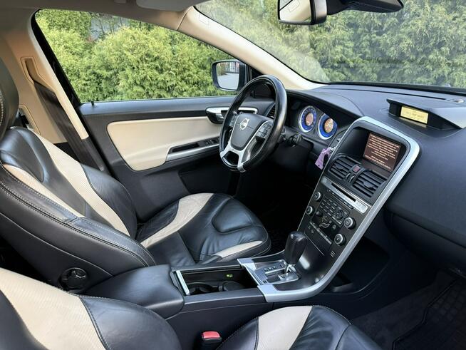 Volvo XC 60 Bardzo dobry stan, R-Design, Automat, 4x4, silnik D5. Chlewice - zdjęcie 6