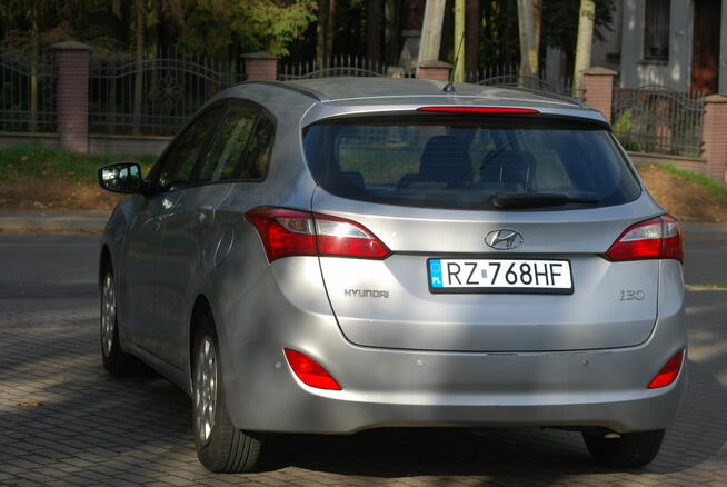 Hyundai i30 II Kombi 1.6 CRDi (110 KM) | Salon Polska | Rzeszów - zdjęcie 12