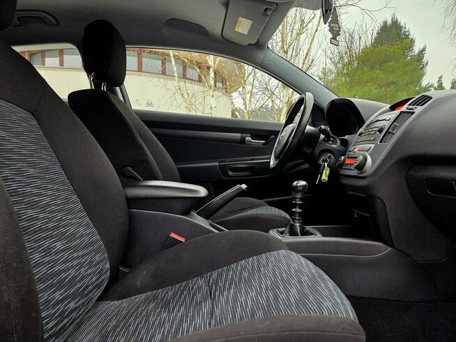 Kia Pro_cee'd 1.6 CRDI 90KM 2008r Klima, Manual Tychy - zdjęcie 5