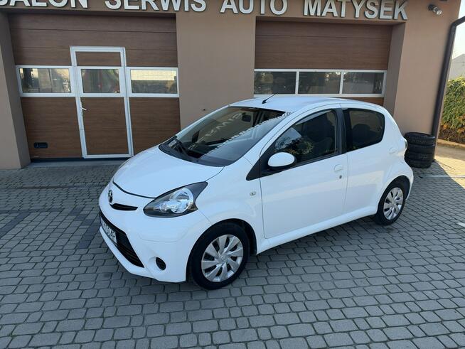 Toyota Aygo 1,0 68KM  Klimatyzacja  Bluetooth Orzech - zdjęcie 12