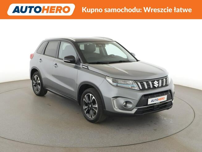 Suzuki Vitara mHEV 4x4 panorama navi kamera grzane fotele hak Warszawa - zdjęcie 10