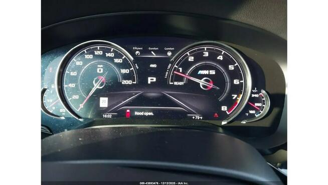 BMW M5 / 4.4 625KM / Niski przebieg / Tarnów - zdjęcie 11