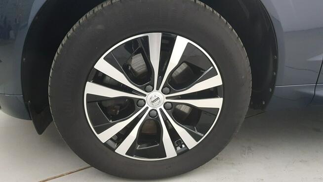Volvo XC 60 B5 D AWD Momentum Pro ! Z Polskiego Salonu ! Faktura Vat ! Warszawa - zdjęcie 9