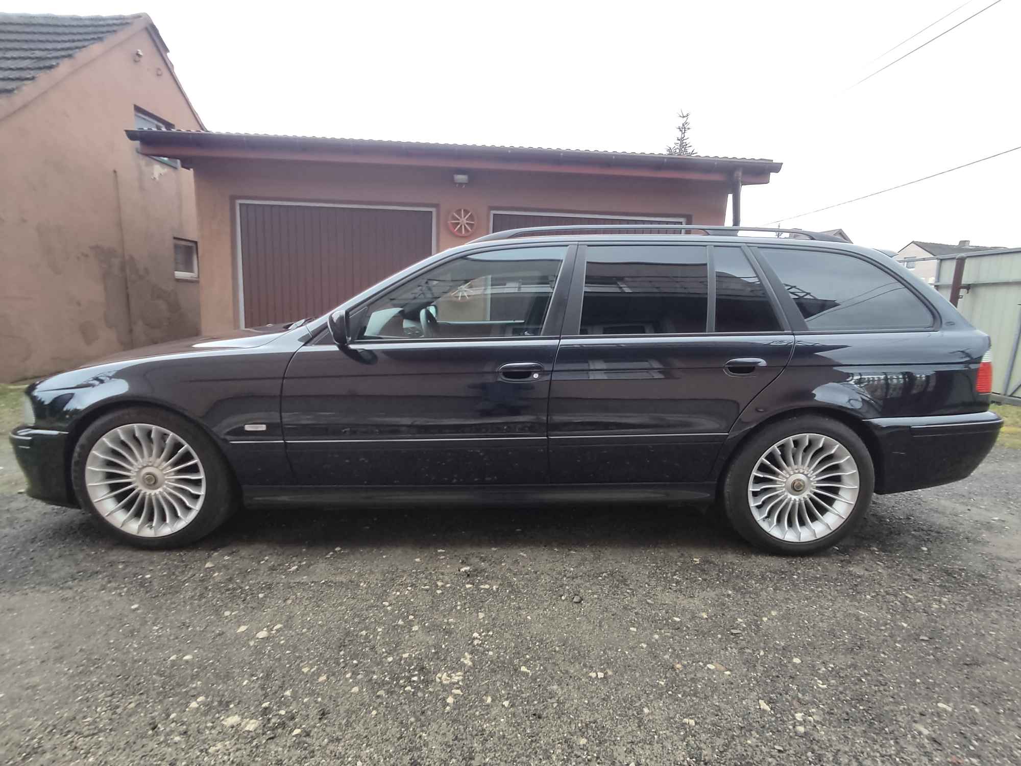 BMW E39 3.0D 530d Individual MPakiet Polift Dwa kpl. kół Kłobuck - zdjęcie 4