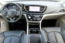 Chrysler Pacifica 4X4 7 osób Panorama Kamera-360° LED Tempomat Skóra Sokołów - zdjęcie 12