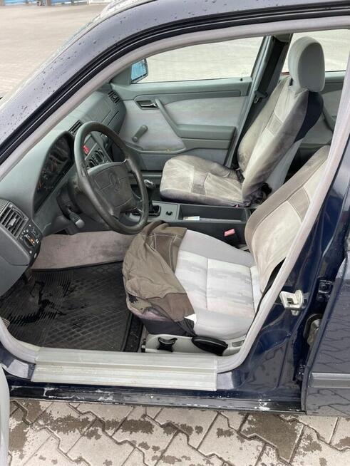 Sprzedam Mercedesa W202 oryginał 1995 Wrocław - zdjęcie 6