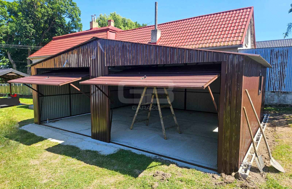 Garaż blaszany 8x6m dwuspadowy 2x brama uchylna okno GB185 Sopot - zdjęcie 3