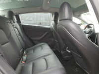 Tesla Model 3 2018, Long Range Battery, porysowany lakier Warszawa - zdjęcie 7