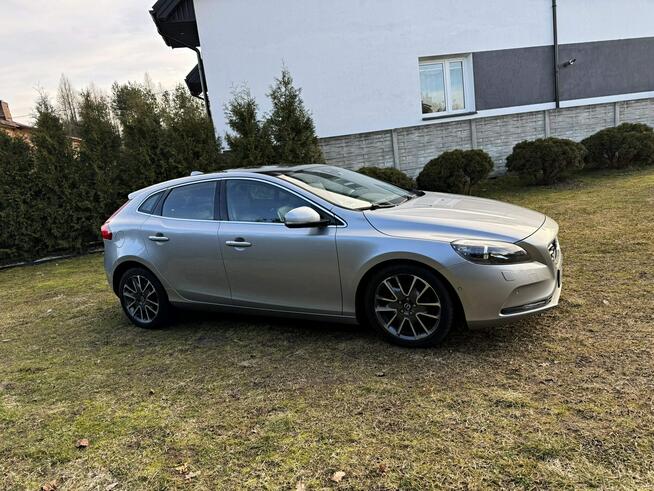 Volvo V40 1,6D 115KM Momentum Panorama Kamera Pod. Fotele Bliżyn - zdjęcie 11
