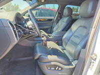 Porsche Cayenne AWD / Hybryda / niski przebieg Białystok - zdjęcie 7