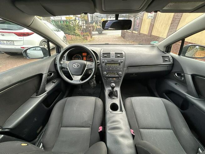 AVENSIS 1,6 benzyna 132 KM, serwis, Słupsk - zdjęcie 9