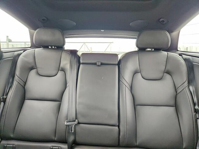 Volvo XC 60 Najwyższa wersja wyposażenia ULTRA / AWD / B5 Tarnów - zdjęcie 9