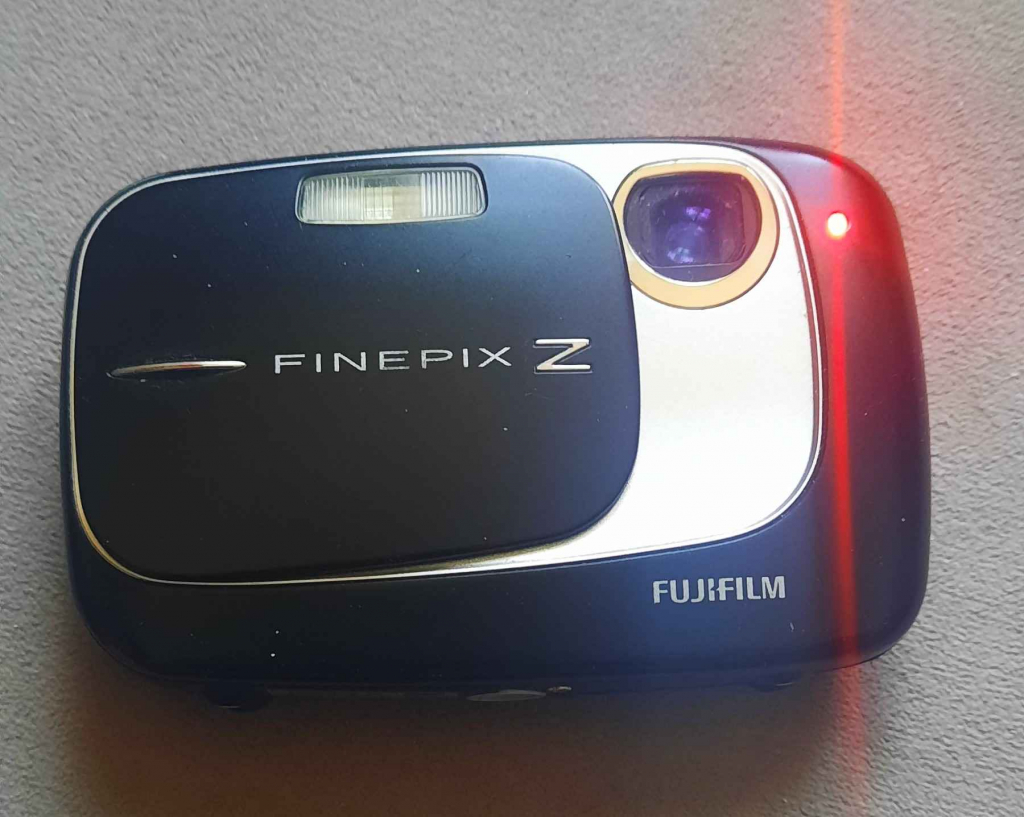Sprzedam - Aparat FUJIFILM FinePix Z35 Jaworzno - zdjęcie 4
