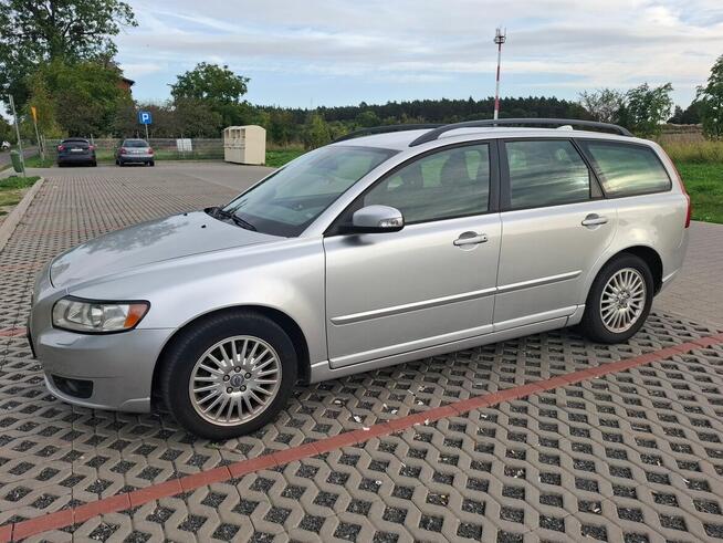 Volvo v50 2008 r. 2.0D Diesel, Klimatyzacja, Tempomat Ryczywół - zdjęcie 1