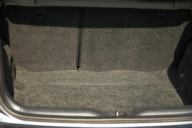 Toyota Auris 1.6 Dual VVTI 124km Klimatronic Tempomat 177000 Kielce - zdjęcie 9