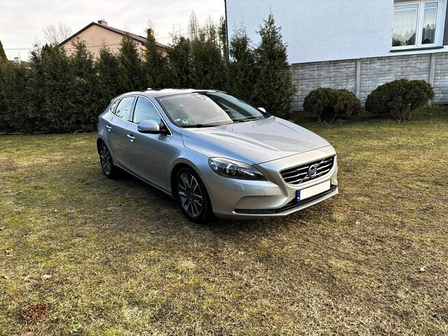 Volvo V40 1,6D 115KM Momentum Panorama Kamera Pod. Fotele Bliżyn - zdjęcie 10