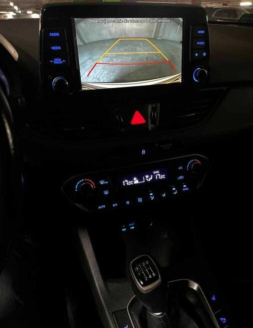 Hyundai i30 r. 2020 Comfort 1.4 T-GDI pakiet Winter Granica - zdjęcie 5