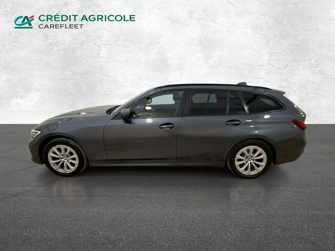 BMW Seria 3 318i aut Kombi Warszawa - zdjęcie 8