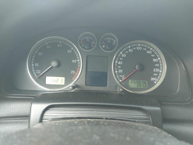 Volkswagen Passat b5 FL 2.0 benzyna 8v Nysa - zdjęcie 10